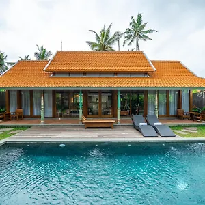 ubud-diary-villa.ubudhotelsnow.com/