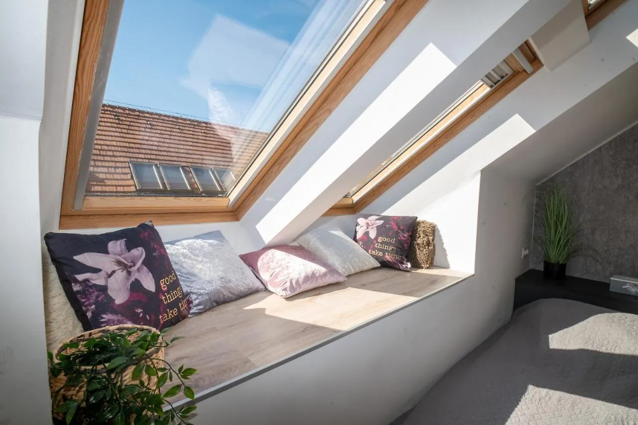 Palms Apartments בודפשט 0*,